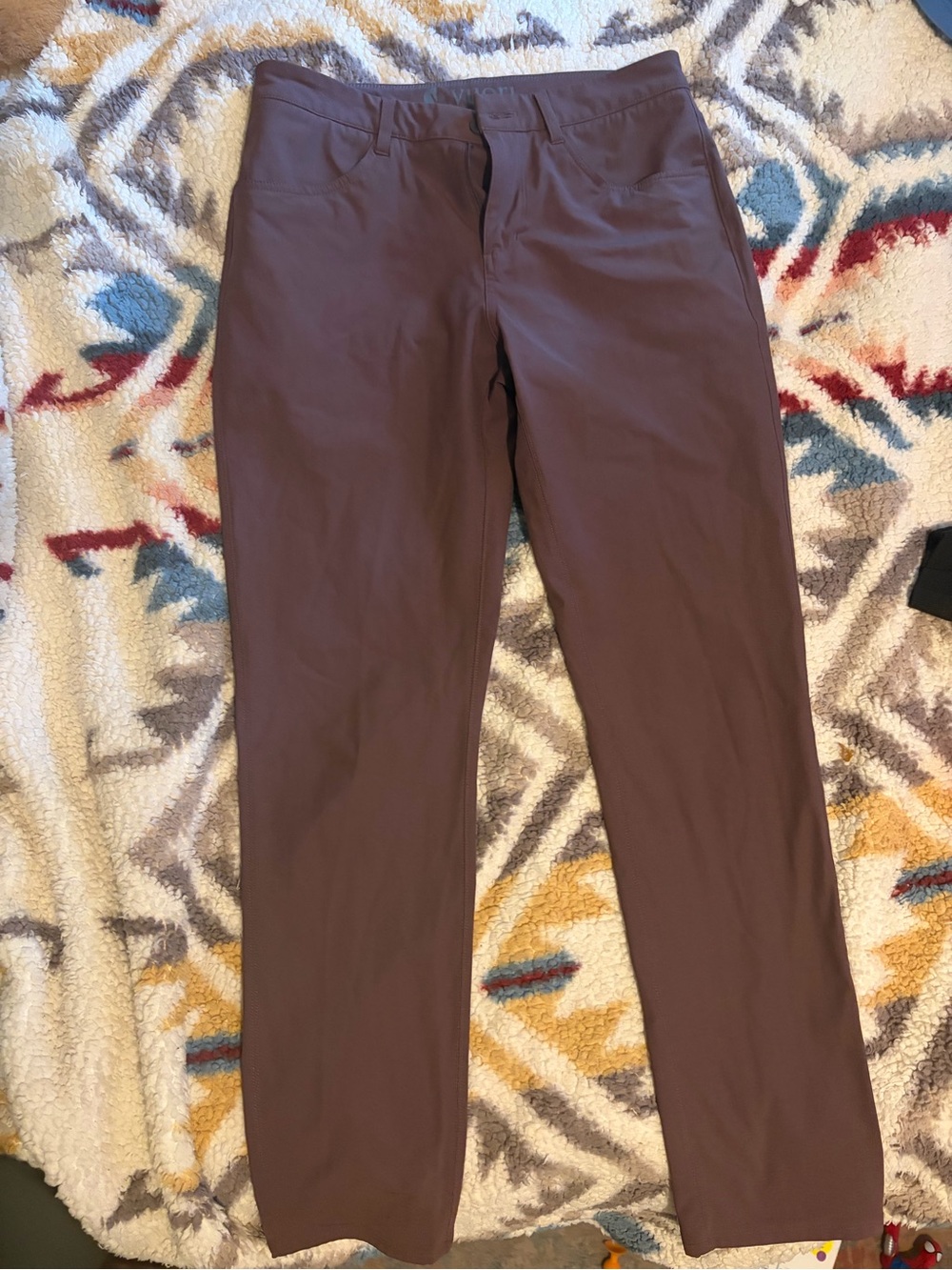 Vuori men’s meta pant athletic slim fit
